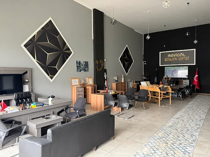 Mavi Göl Emlak iç mekân